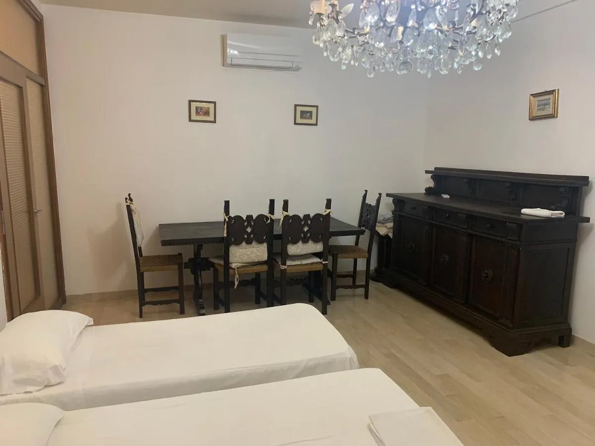 Bed and Breakfast B Gloria Venecia